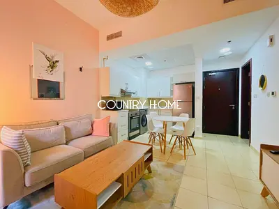 Vacant | Furnished Apartment | Cozy Living