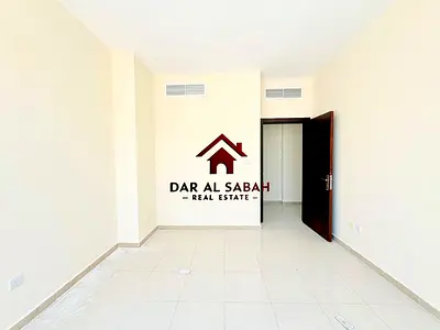 with balcony/6 cheque payment/deposit cash/very huge apartment/ready to move !