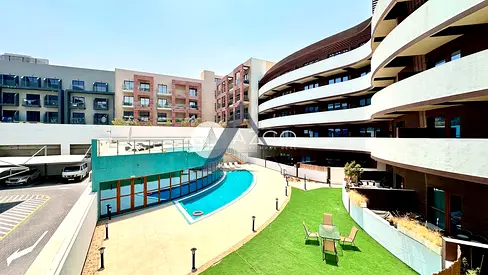 Spacious Layout | Ready to Move | Good Location