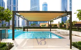 luxury living with 2 BR Premium Apt & Burj Khalifa Views