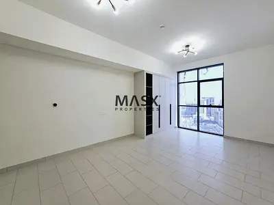 BRAND NEW || SPACIOUS STUDIO || CHILLER FREE