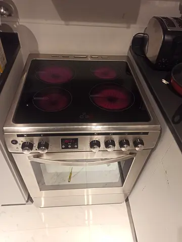 Hoover new model 4 hubs electric ceramic cooker
