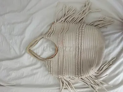 Beige cream Boho HM shoulder/crossbody bag light-colored interior, zip pocket