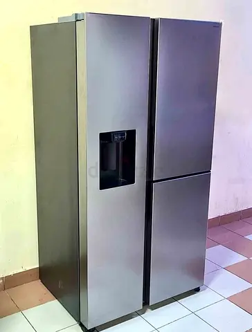 Samsung latest Refrigerator side by side available