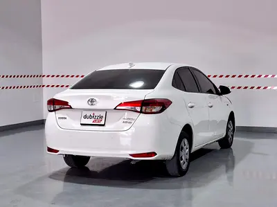 2020 Toyota YARIS — фото 6
