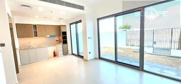 Main Road, 3 Bed+M, Single Row, Sun - A Ranches 3