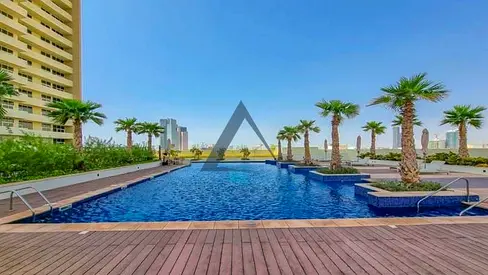 Pool View | Vacant | Luxury