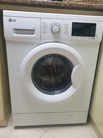 Selling our LG 7KG Front Load Washing Machine in very good condition.