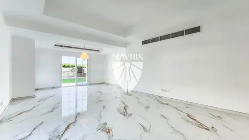 Close to Amenities | Corner Plot |Upgraded | Maids