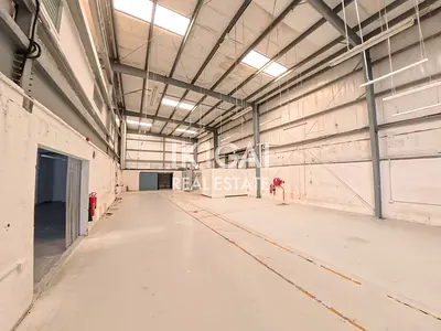 WAREHOUSE + OFFICE | 10,902 SQFT | VACANT & READY TO OCCUPY | 83 kW POWER