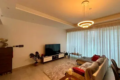 Fully Furnished | Lake View | Investor Deal