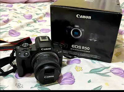 Canon EOS R50 all accessory we purchase original bag  mic  extra battery joy stick like tripod