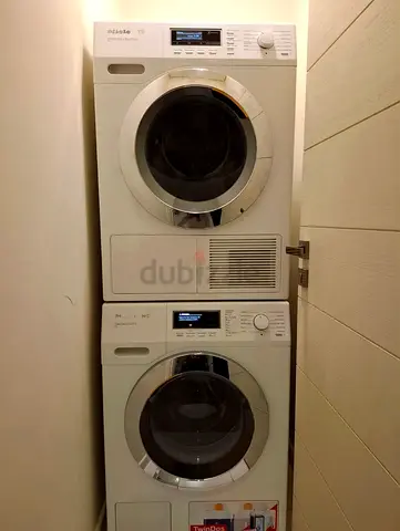 Miele latest model twin dos 9 kg washer and  9 kg dryer separate set freestanding l1