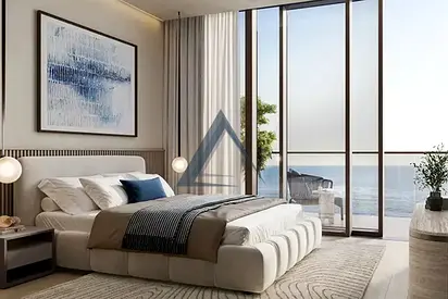 Skyline Elegance| Luxurious Amenities| Central Location