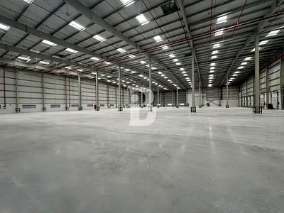 125kW Power | Prime warehouse| Spacious warehouse
