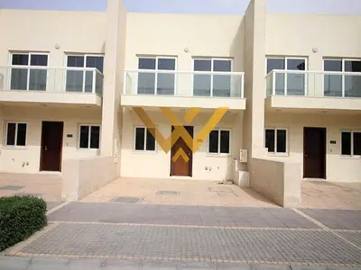 SINGLE ROW | VACANT| WARSAN VILLAGE