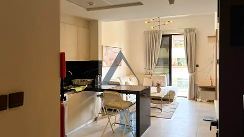 Fully furnished | Next to Park | Open Kitchen