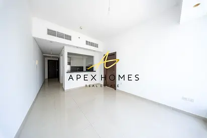 Vacant | 1 Bed | Near Marina mall