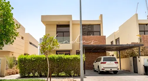 Luxurious | 5 bed villa | Brookfield 3