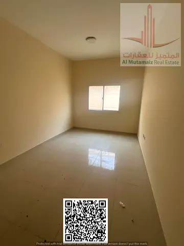 One bedroom and living room for rent in Rawda 3. Close to Dubai exit.