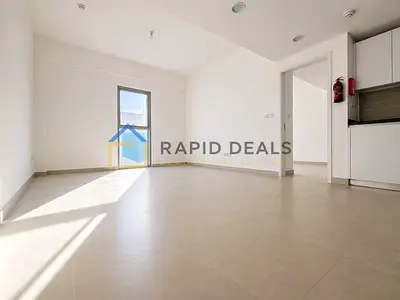 High-Floor 1BR Apartment with Stunning Pool View