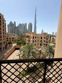 BURJ KHALIFA VIEW / 1 BEDROOM / HUGE LAYOUT