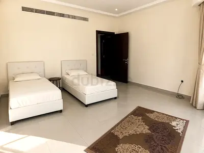 Furnished master bedroom lady flat only