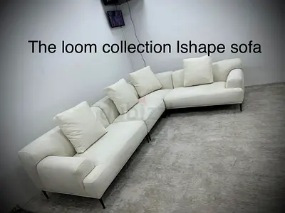 Still brand new the loom collection lshape sofa