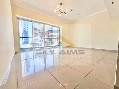 Huge Balcony | Lake View | Upgraded Apartment