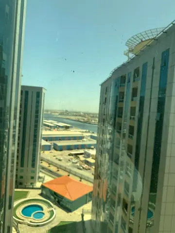 للإيجار السنوي في عجمان  أبراج الأورينت تاور غرفة وصالة اطلاله علي الخور  2 حمام جيم  مسبح  باركن  السعر: 35,000 درهم سنوياً الدف