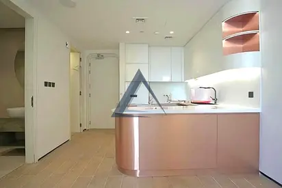 Modern 1BR | Close to Mall | Near Completion