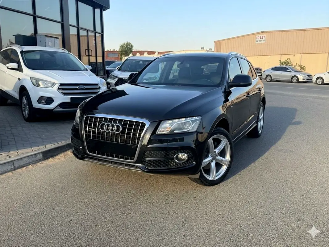 Audi Q5 2012 — photo 1 of 5