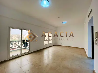 1 Bedroom I Vacant I Closed Kitchen I Balcony.