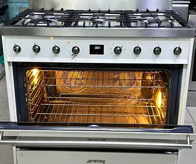 Smeg latest model 6 burner gass/electric top gass oven electric dual fan stove 90x60 white color