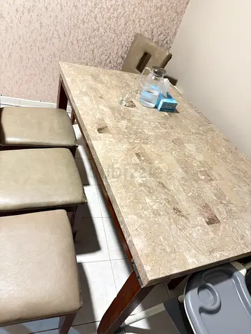Dinning Table
