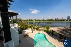 Full Lake View | Upgraded | Private pool