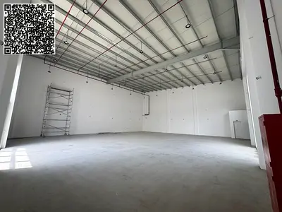 مستودع جديد للإيجار في الجرف 3 بموقع استراتيجي