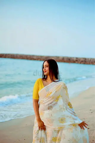 Floral chiffon saree