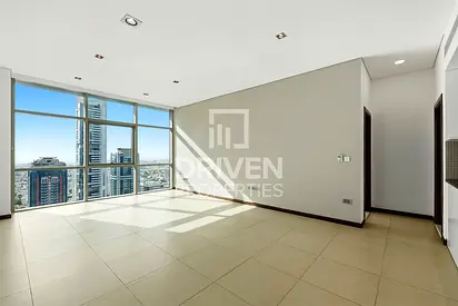 High Floor with Stunning Sea View | Vacant
