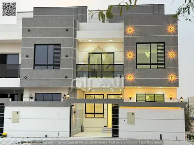 A magnificent villa, including registration fees, consisting of 5 master bedrooms with built-in wardrobes and a deck, is now for sale in a prestigious