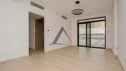 Spacious 1BHK | Rented | Closed kitchen