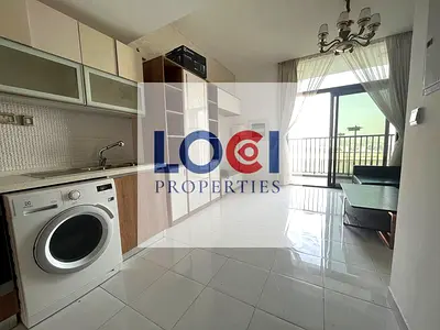 VACANT | NEAR METRO | GREAT LOCATION