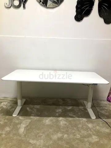 IKEA RELATERA electric table with safety key