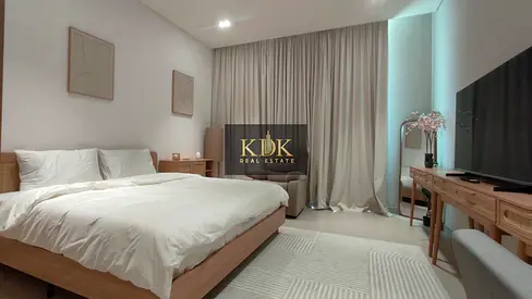 Fully Furnished | Bright and Natural | Move in Ready