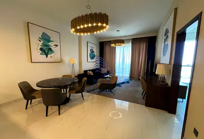 High floor | Golf course views | Vacant End June