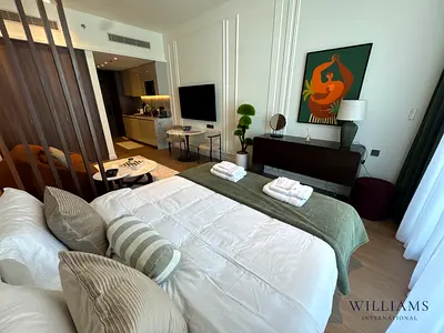VACANT | FURNISHED | 12 CHEQUES
