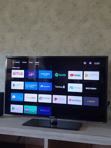 The Samsung Smart 40 Inches TV, Full HD in excellent condition