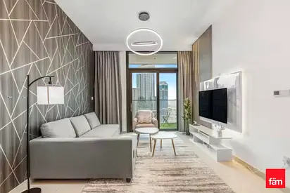 Sea View | High Floor | Walking Distance To Mall