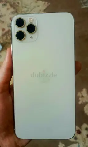 iPhone 11 Pro Max 256GB White All original Face ID working Battery health 75% Neat condition