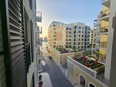Vacant | Balcony | Community and Skyline Views | La Mer Expert